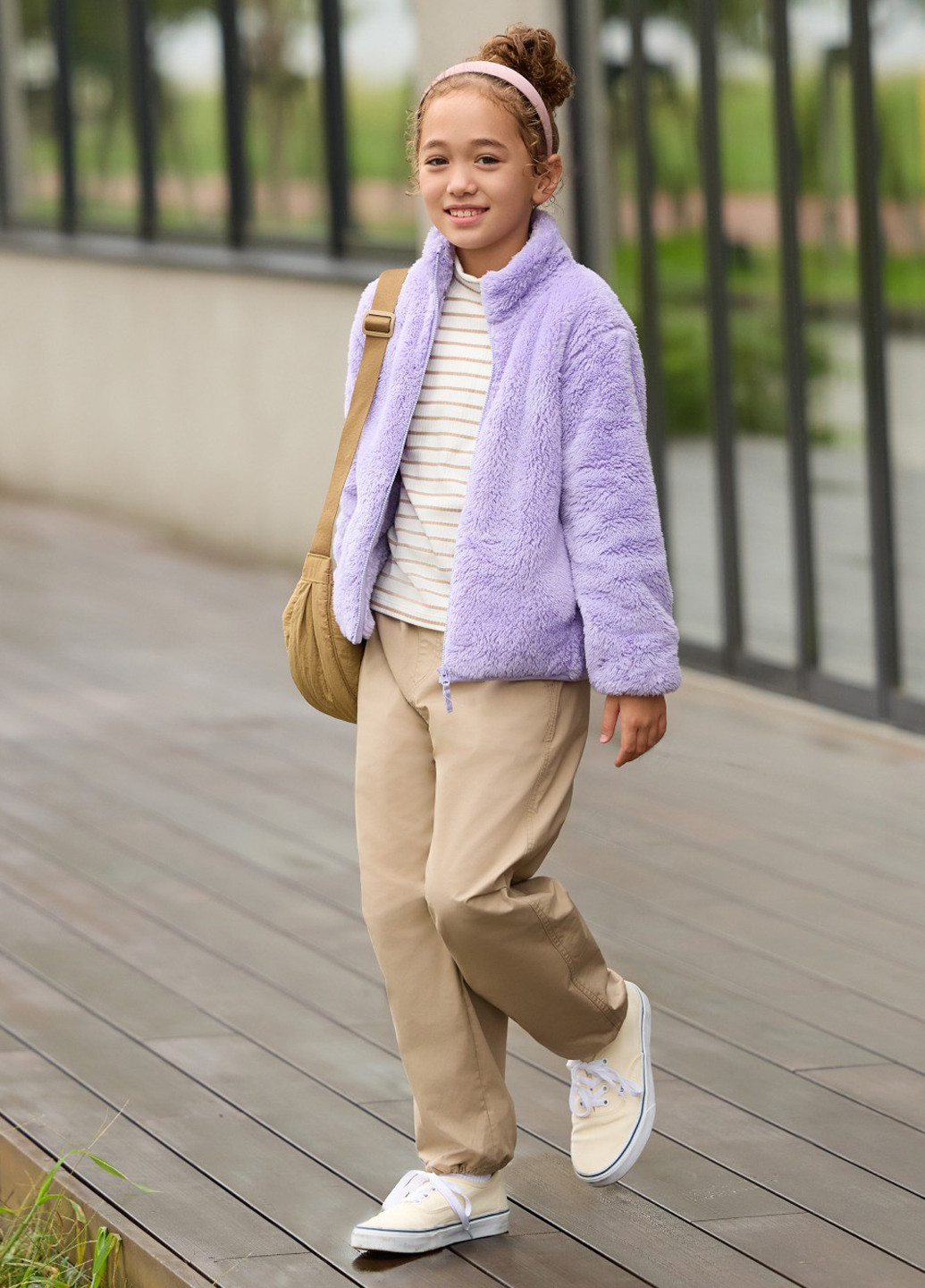 Бежевый демисезонный кэжуал лонгслив Uniqlo в полоску