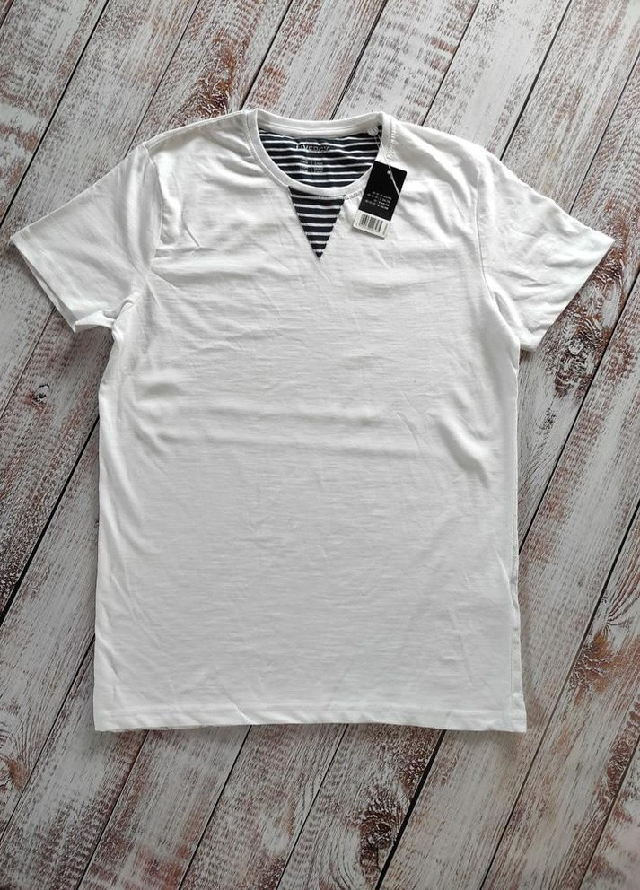 Белая мужская футболка Livergy
