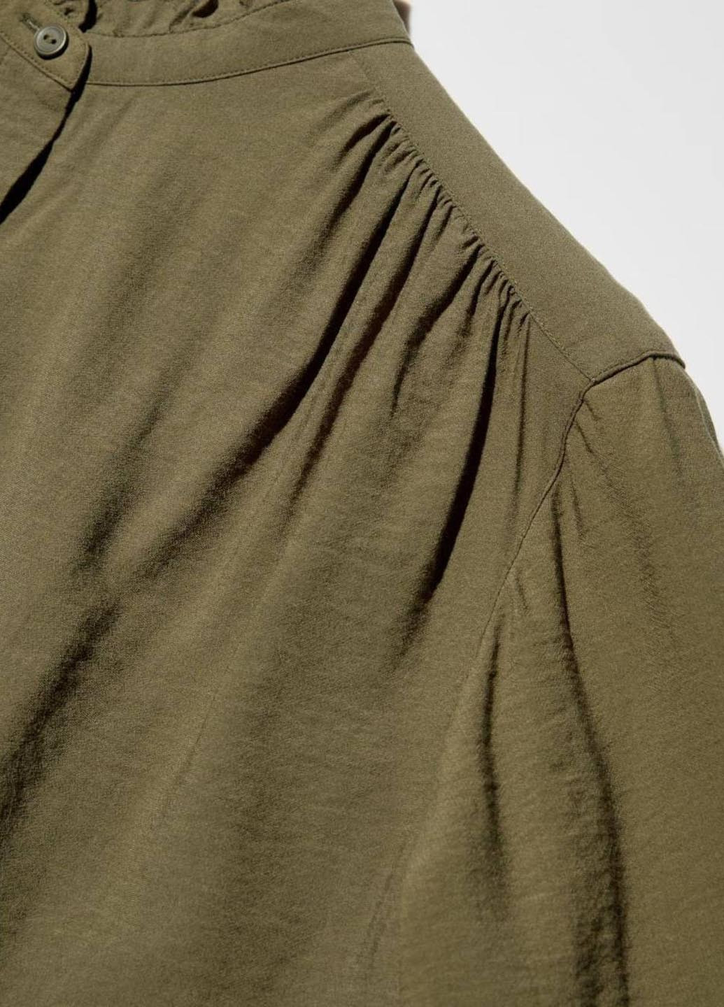Зелена блузка Uniqlo