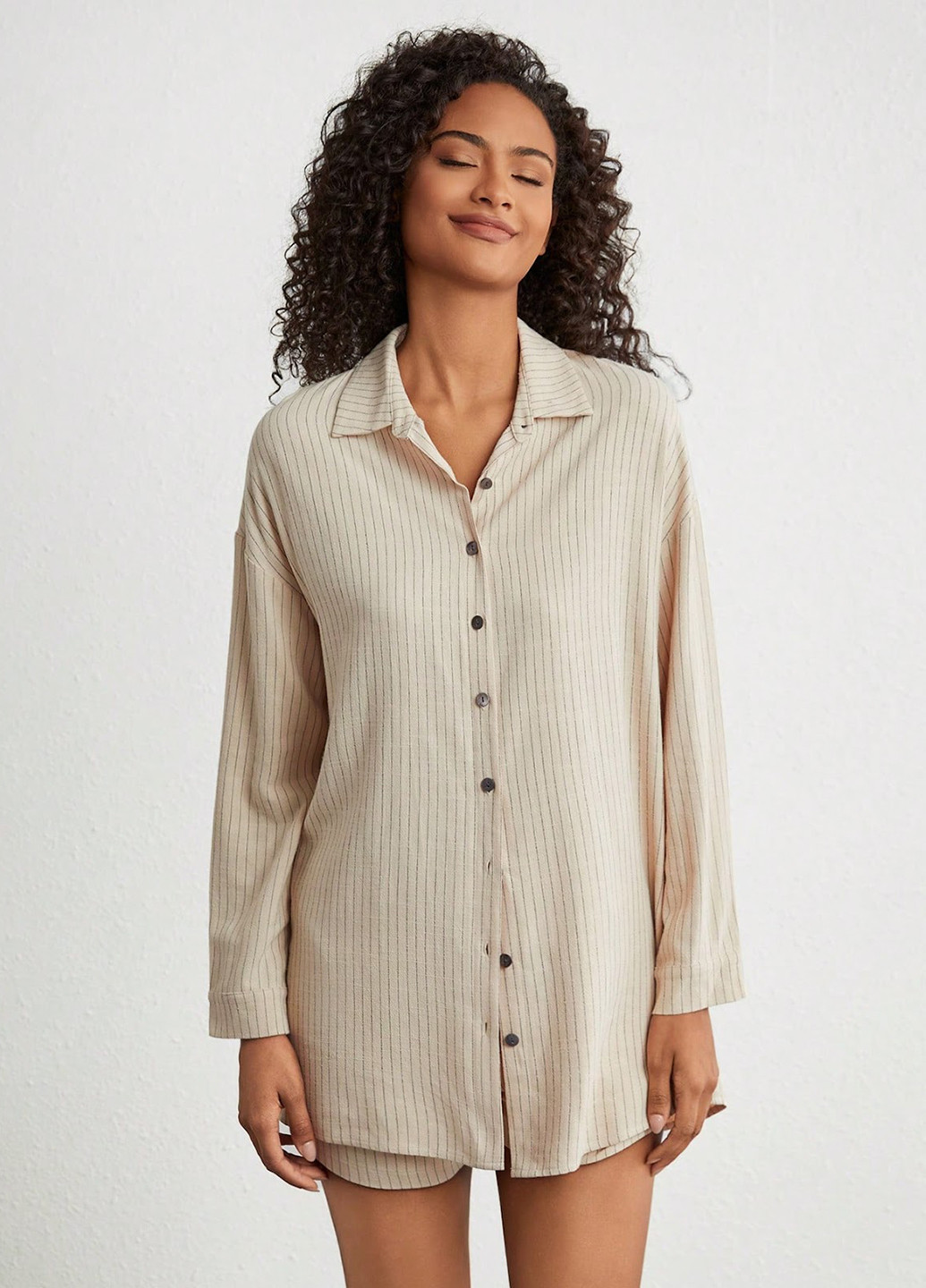 Светло-бежевый демисезонный комплект (рубашка, шорты) SHEIN