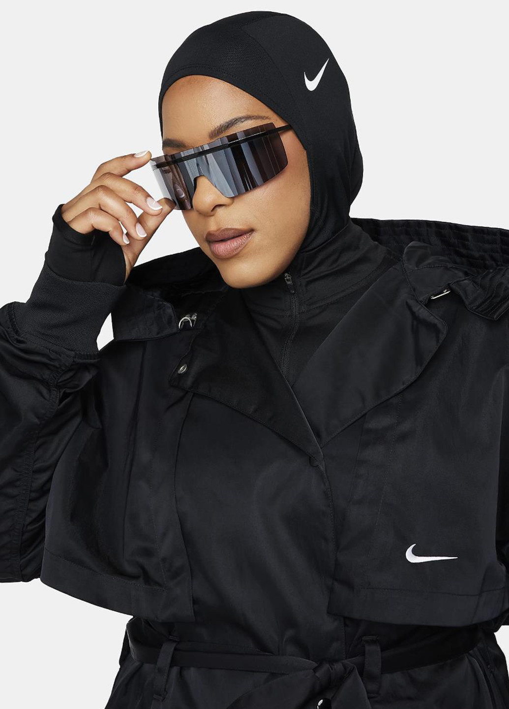 Чорна демісезонна куртка fb4521-010 Nike Sportswear Essentials Trench Jacket