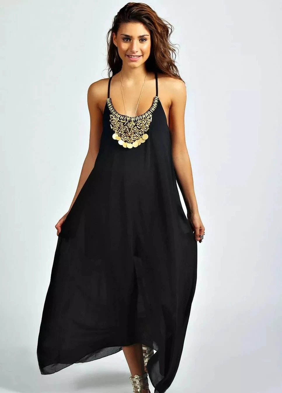 Черное платье Boohoo