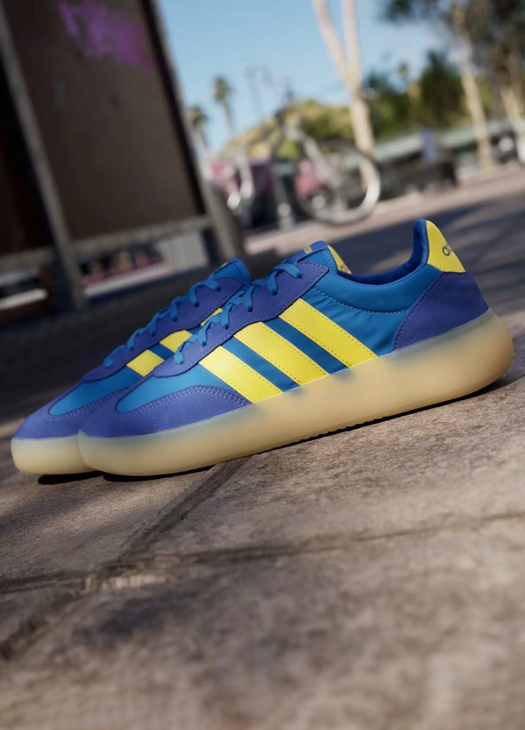 Синие кеды adidas