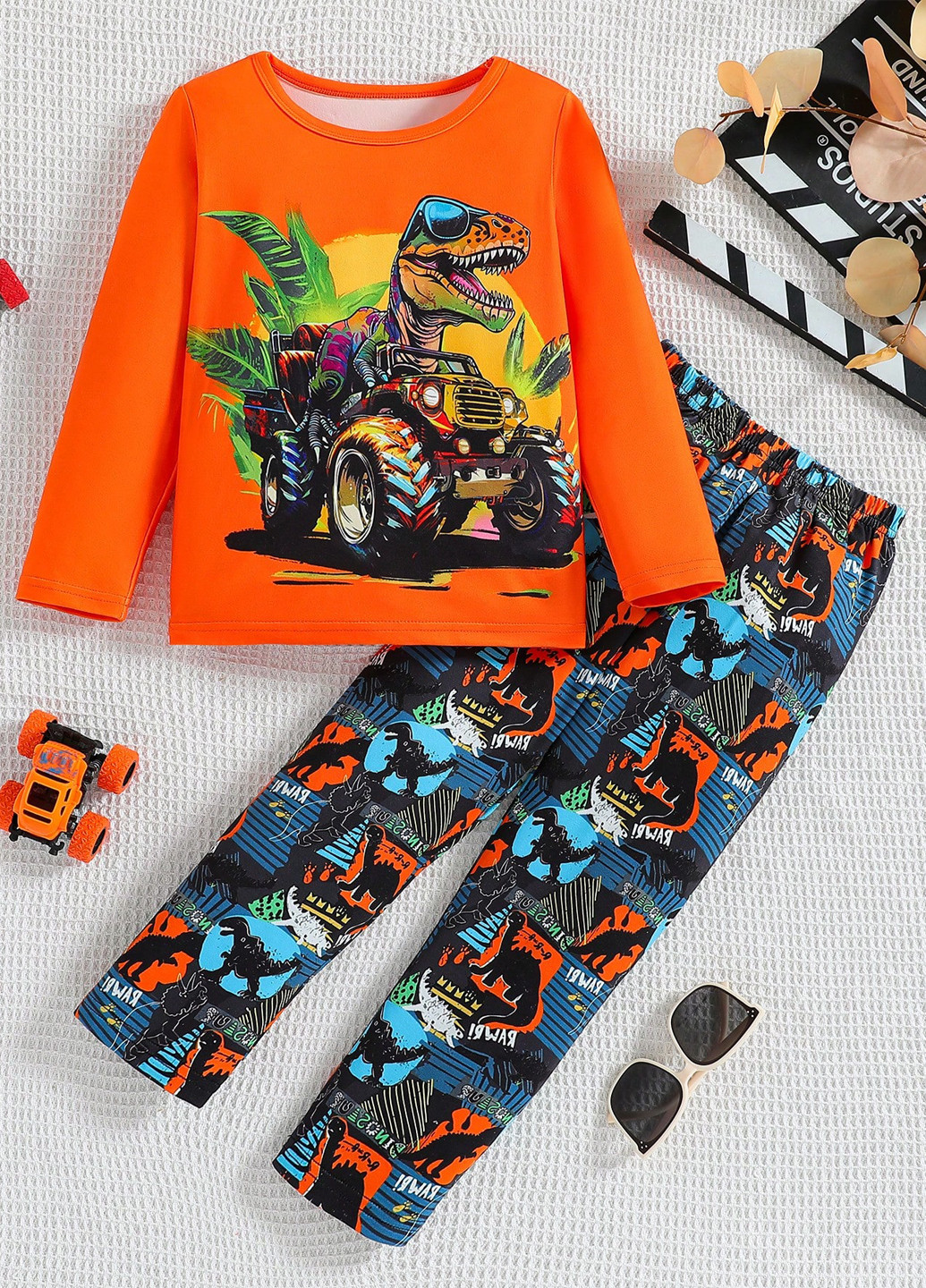 Оранжевая всесезон пижама (лонгслив, брюки) лонгслив + брюки SHEIN