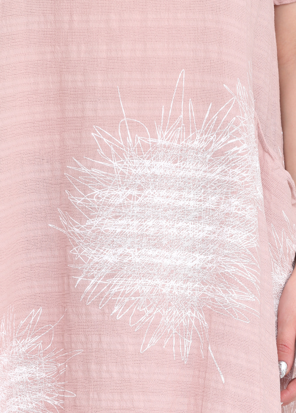 Светло-розовое кэжуал платье Made in Italy с абстрактным узором