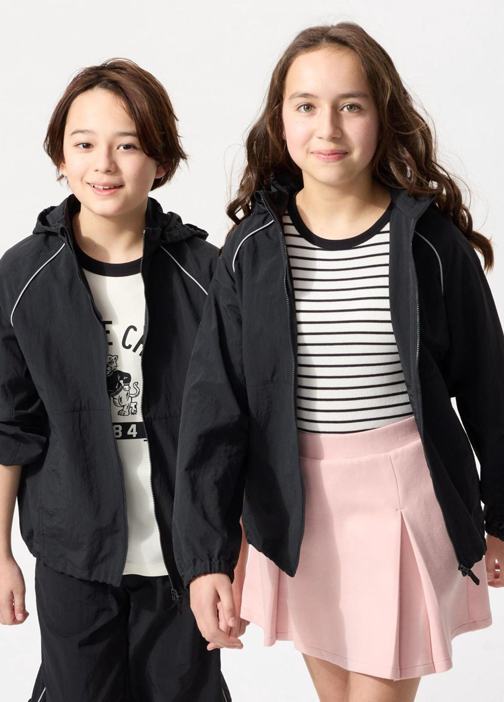 Чорна демісезонна вітровка Uniqlo