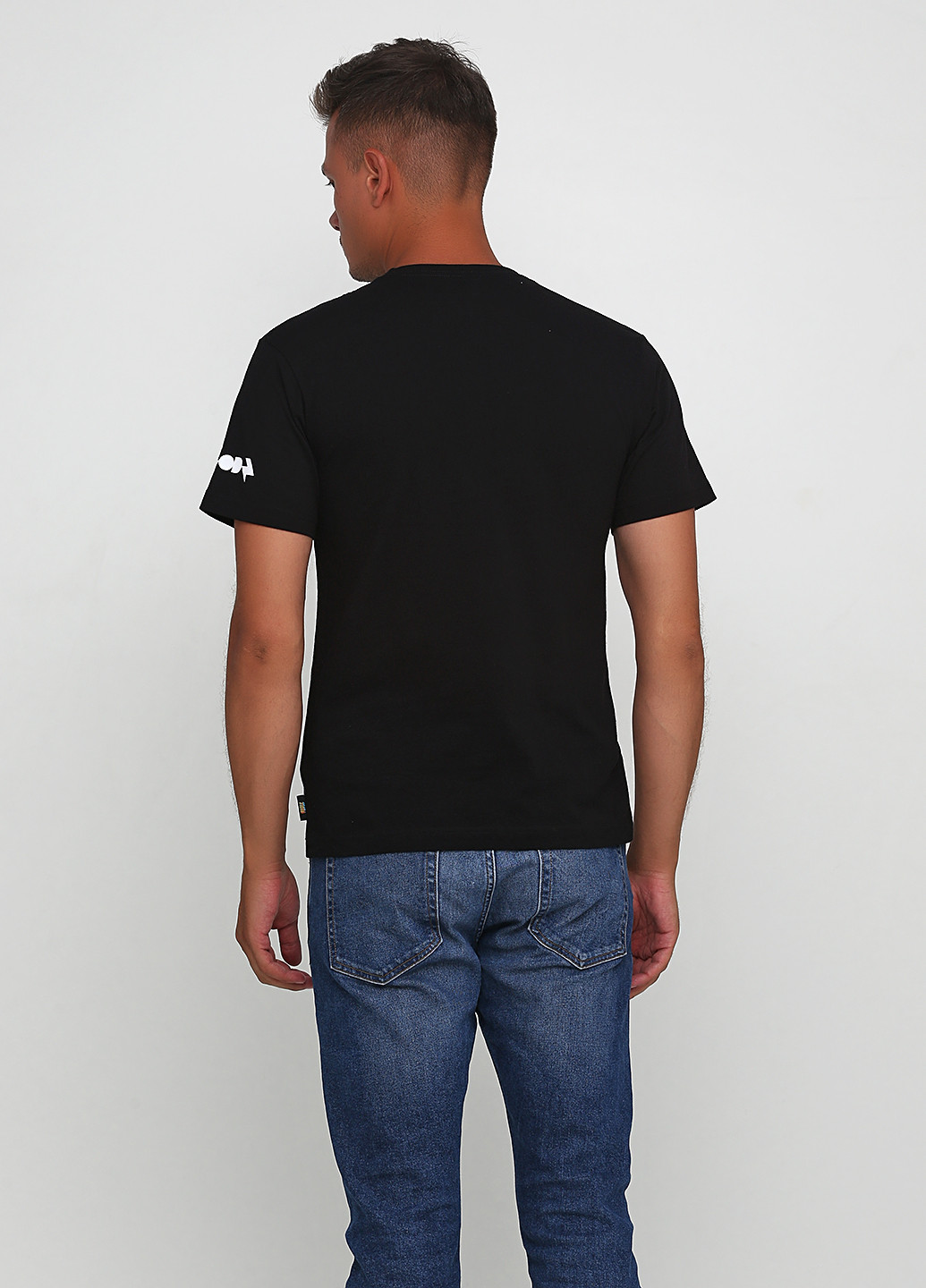 Черная футболка Sisley