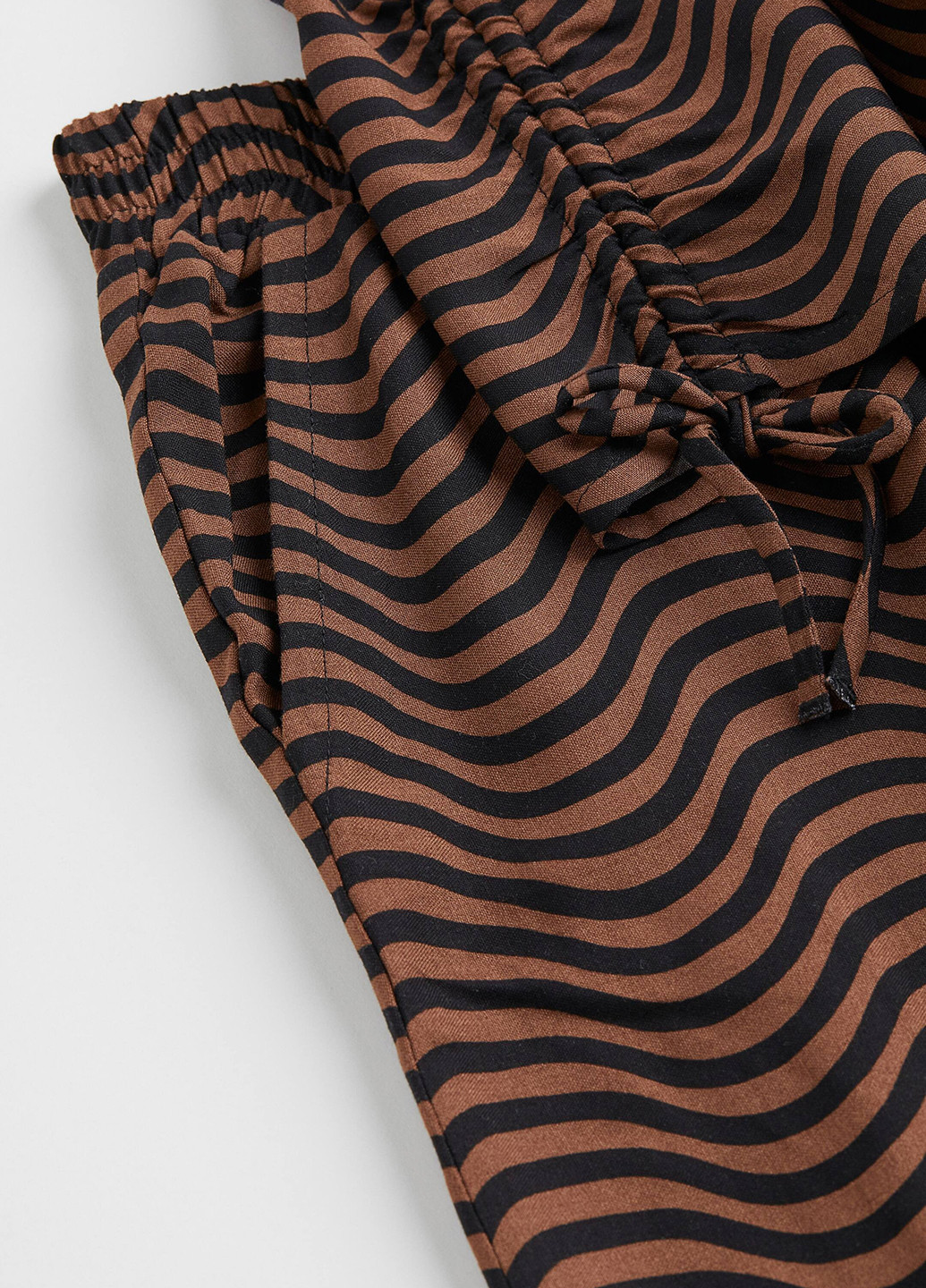 Коричневий літній костюм (топ, брюки) H&M