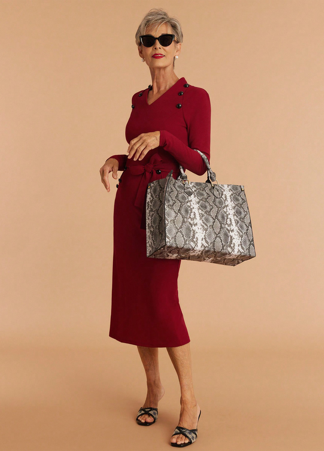 Бордова кежуал сукня футляр SHEIN однотонна