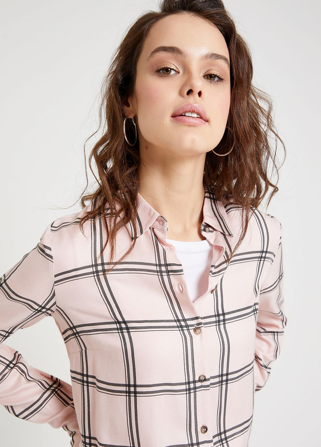 Светло-розовая демисезонная блузка SELA