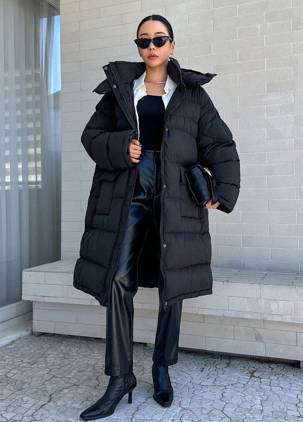 Черная зимняя куртка SHEIN