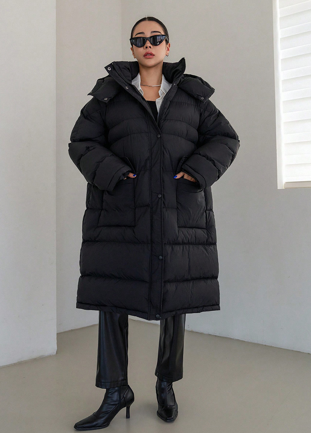 Черная зимняя куртка SHEIN