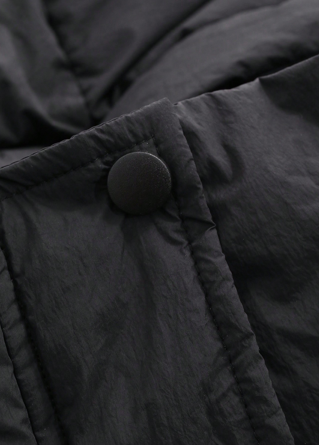 Черная зимняя куртка SHEIN