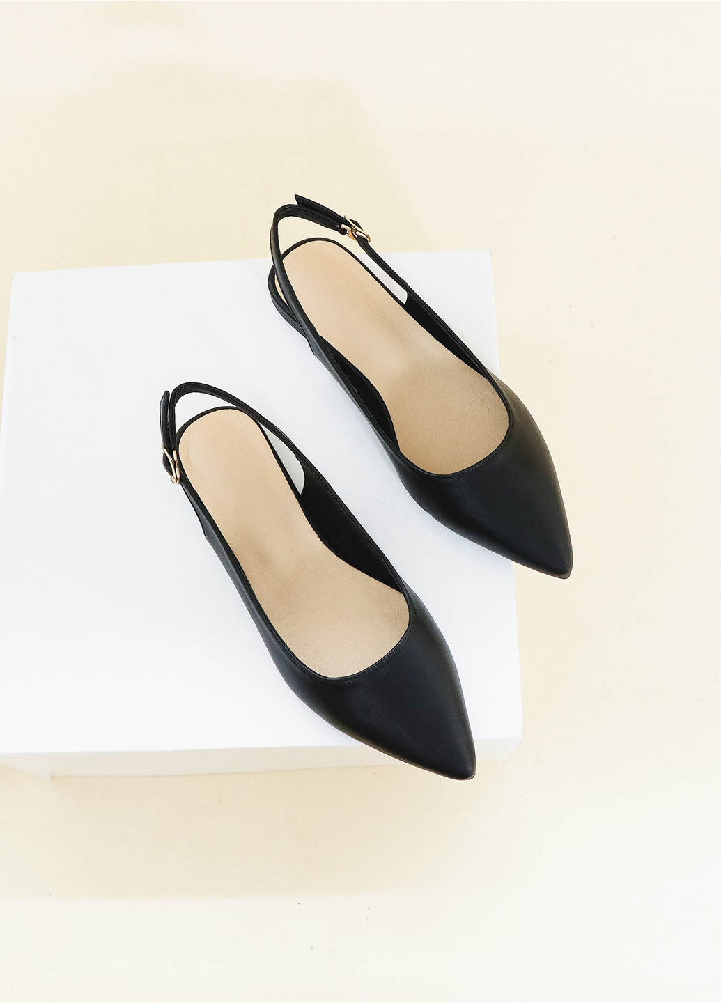 SHEIN Туфли слингбеки черный з искусственная кожа, полиуретан, китай — демисезон (338194196)