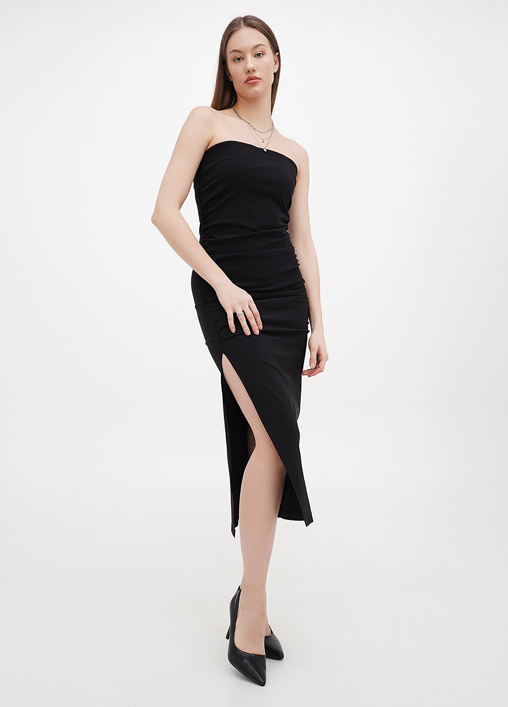 Черное вечернее платье с открытыми плечами Cropp однотонное