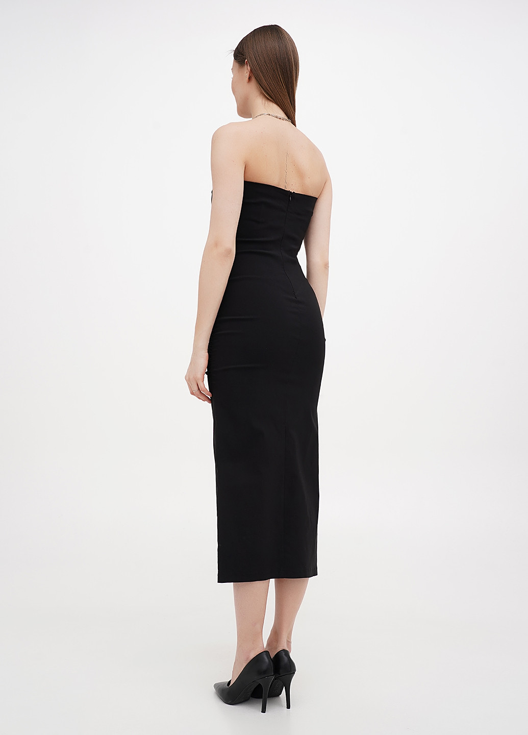 Черное вечернее платье с открытыми плечами Cropp однотонное