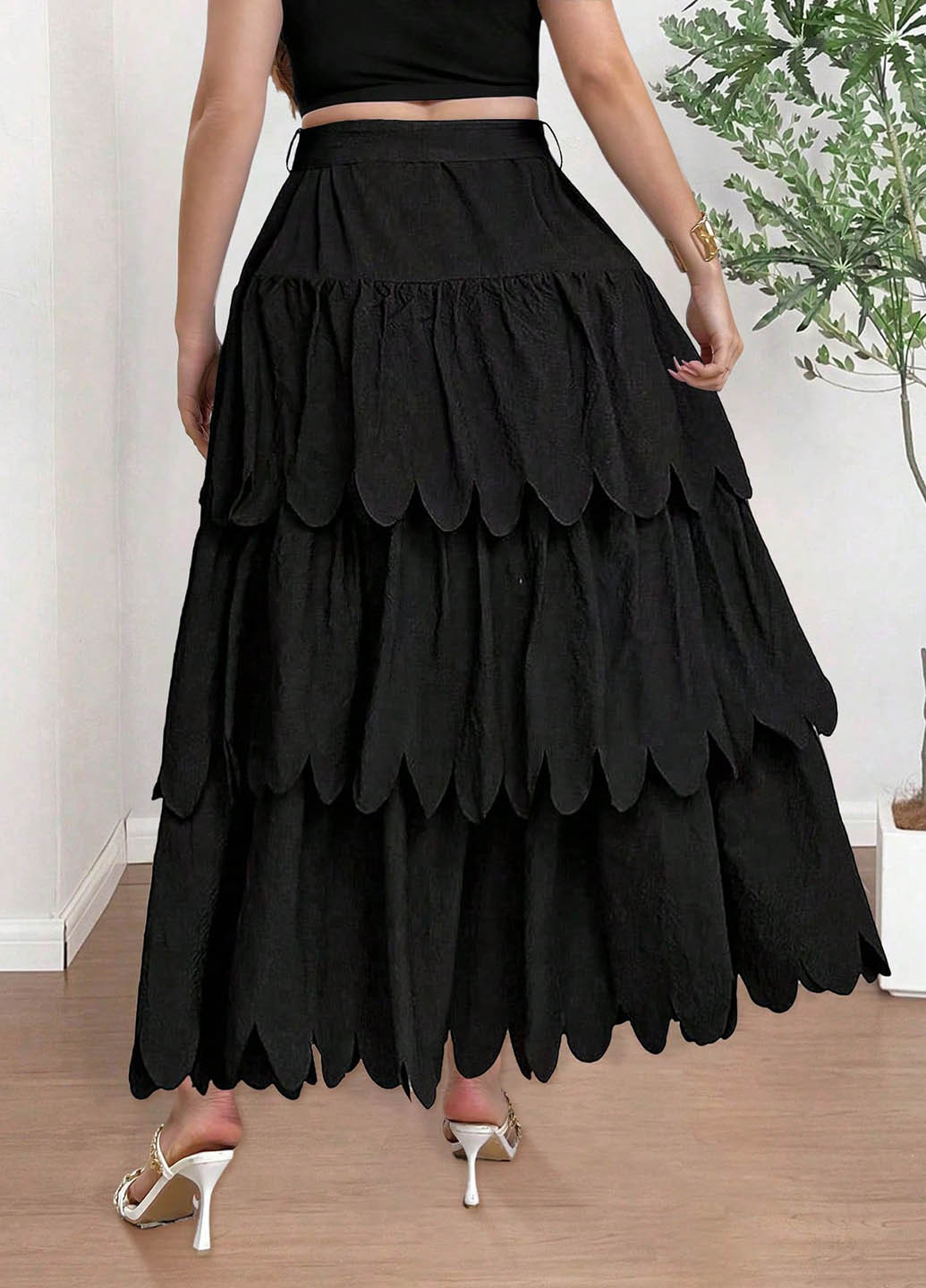 Черная кэжуал однотонная юбка SHEIN клешированная, а-силуэта (трапеция)