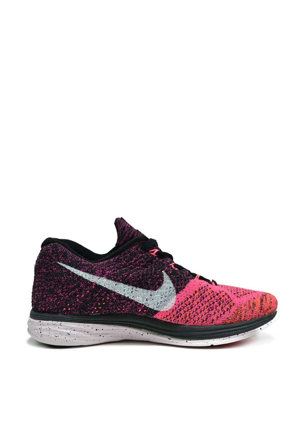 Рожеві всесезонні кросівки Nike