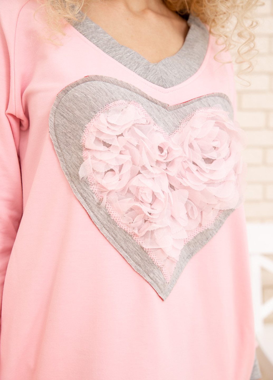 Розовое кэжуал платье оверсайз Ager сердечки