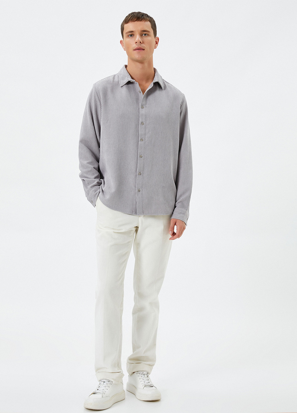 Светло-серая кэжуал рубашка однотонная KOTON