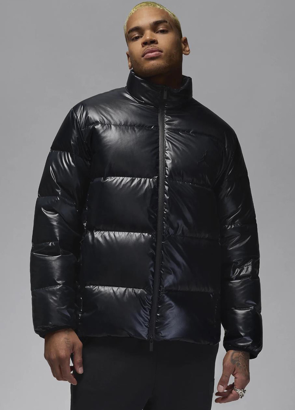 Чорна зимня куртка fv7271-010 Jordan Air Flight