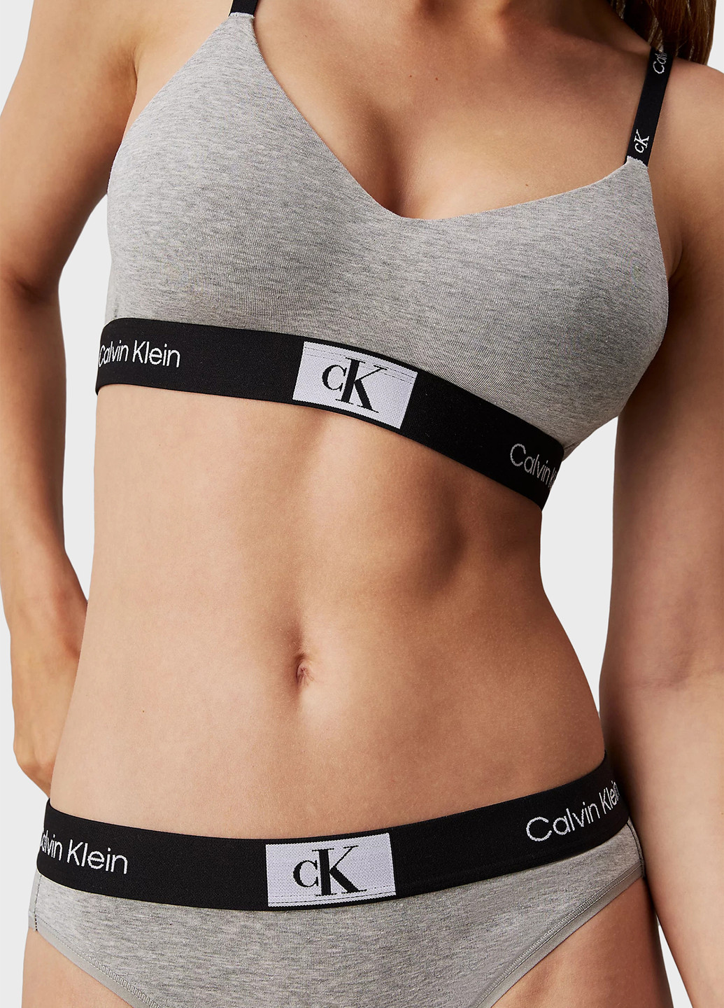 Трусики Calvin Klein (366431595)