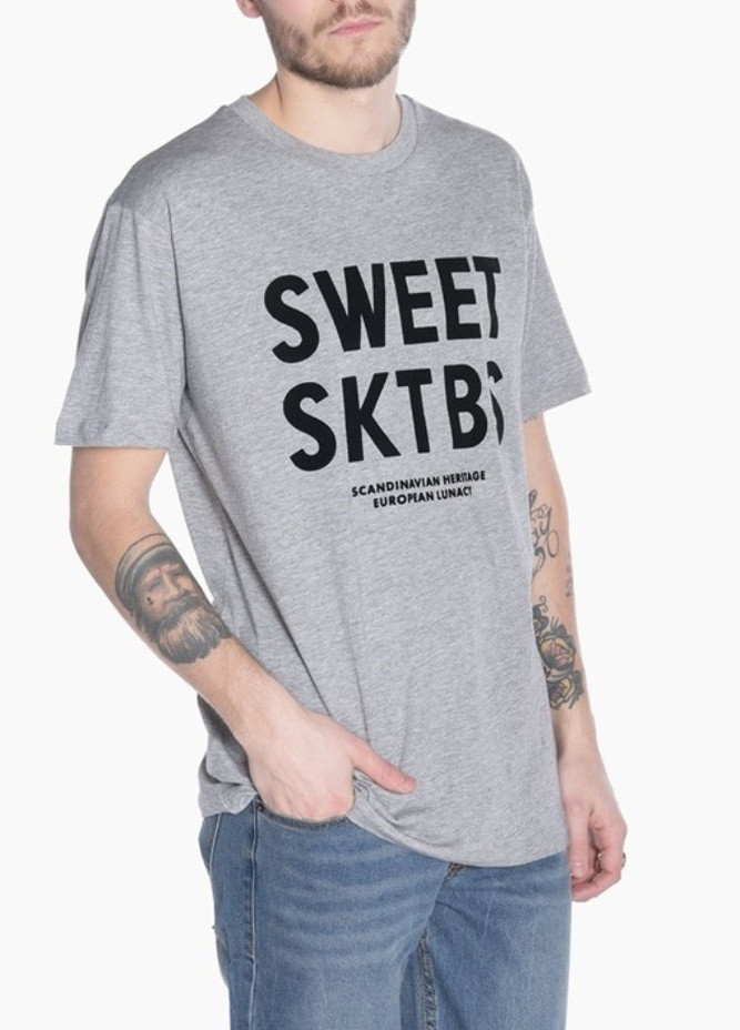 Сіра футболка Sweet Sktbs