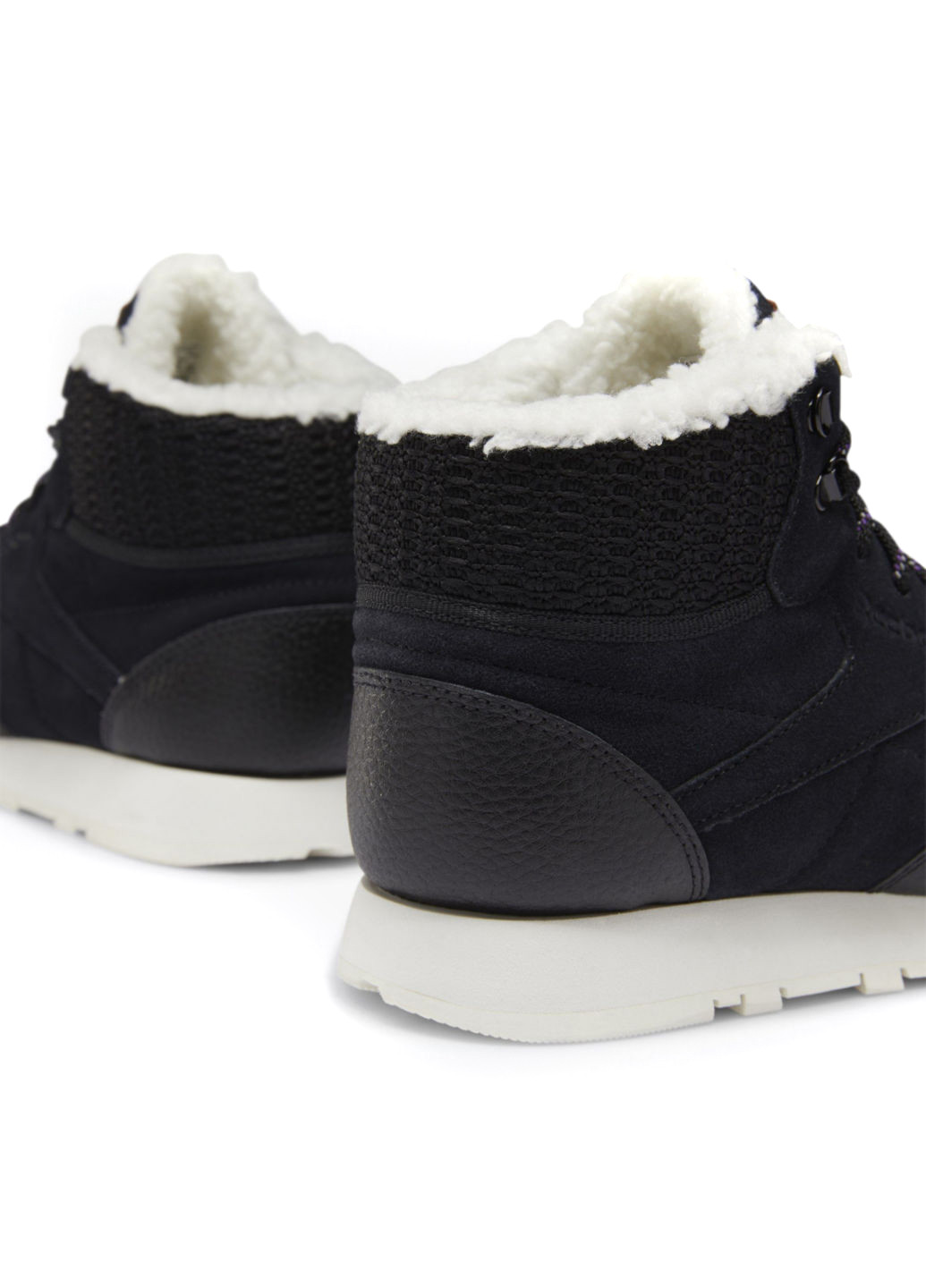 Черные зимние кроссовки Reebok CL LTHR ARCTIC BOOT Black