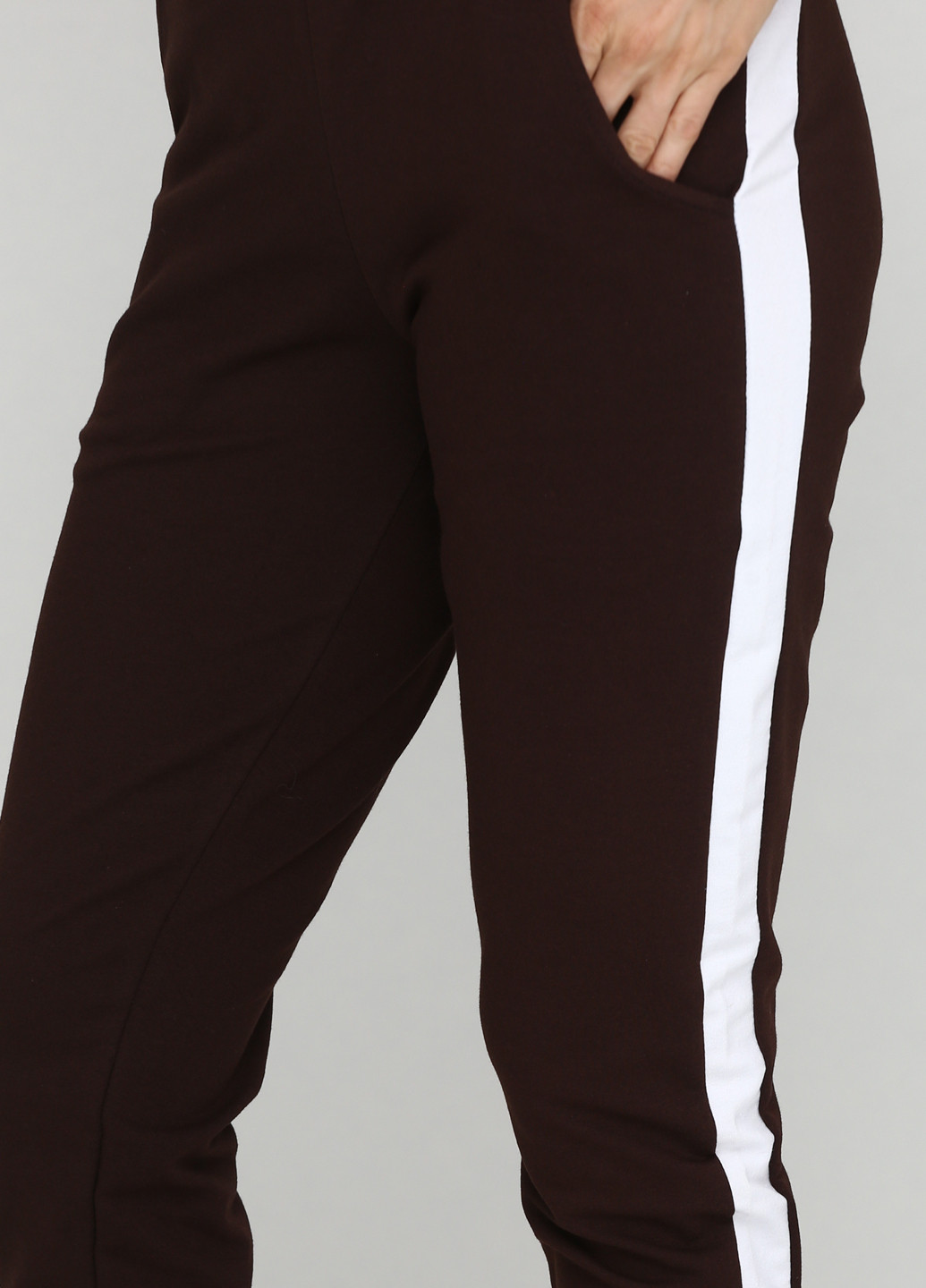 Темно-коричневые кэжуал демисезонные зауженные брюки Radda