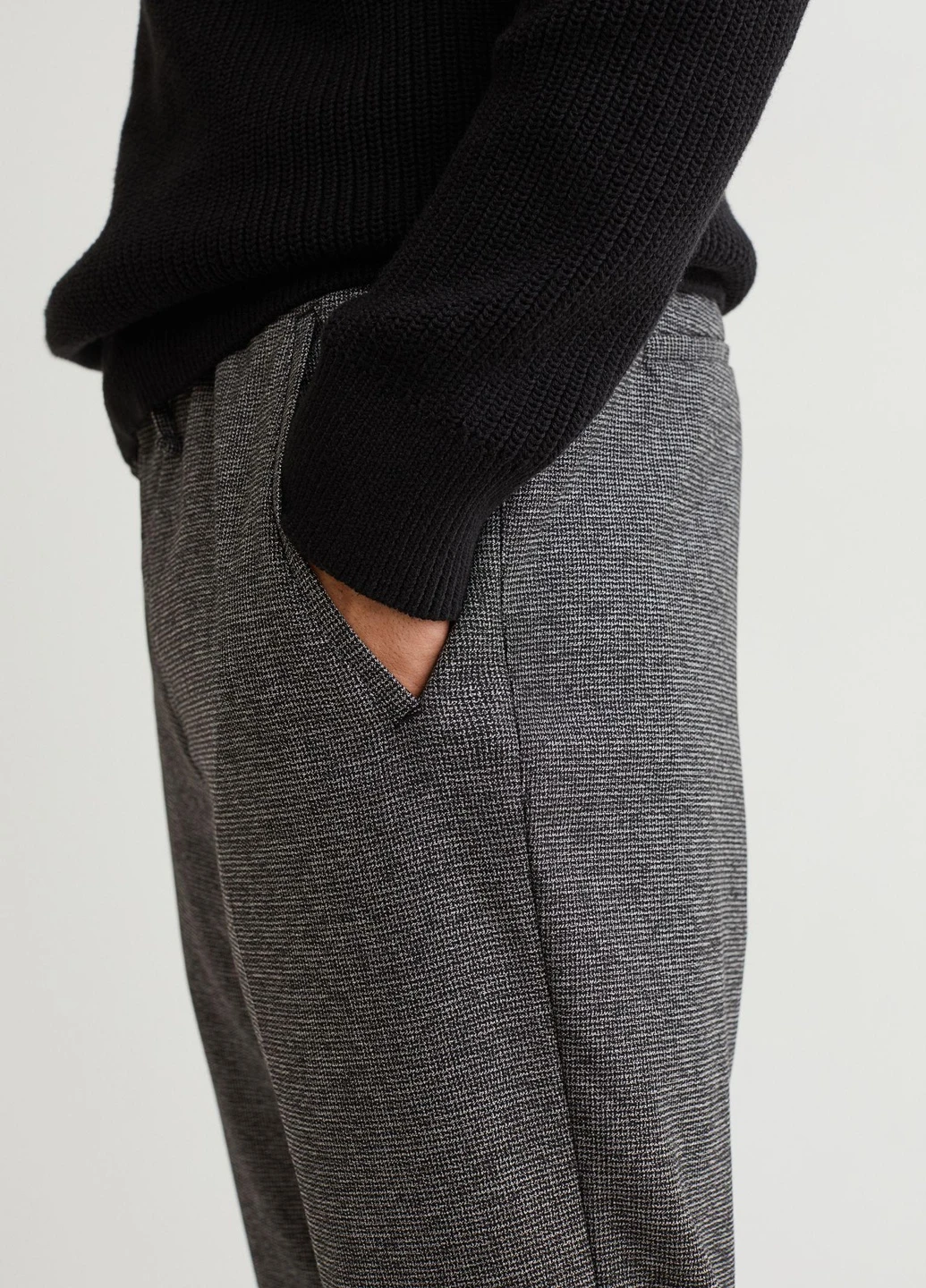 Черные брюки H&M