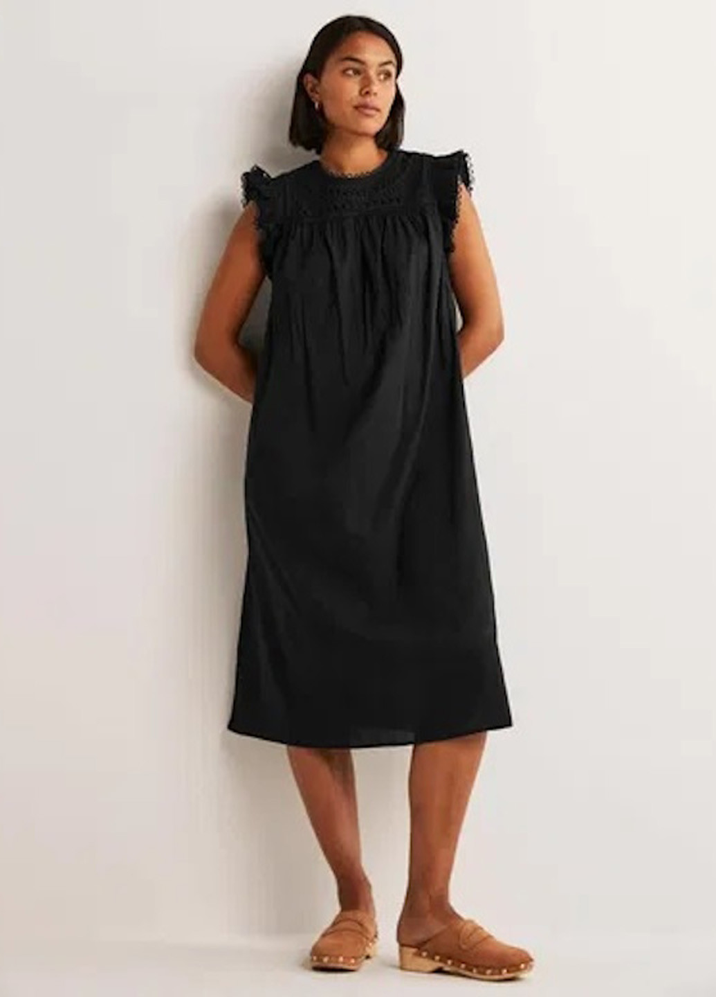 Чорна кежуал сукня а-силует Boden однотонна