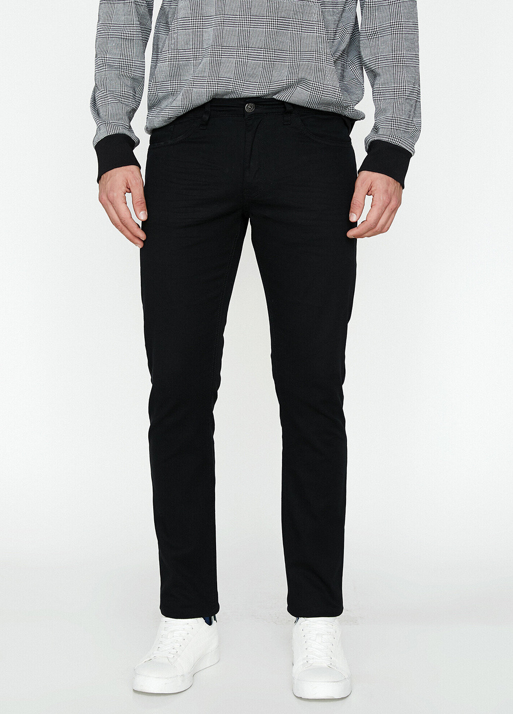 Черные демисезонные укороченные, зауженные джинсы KOTON
