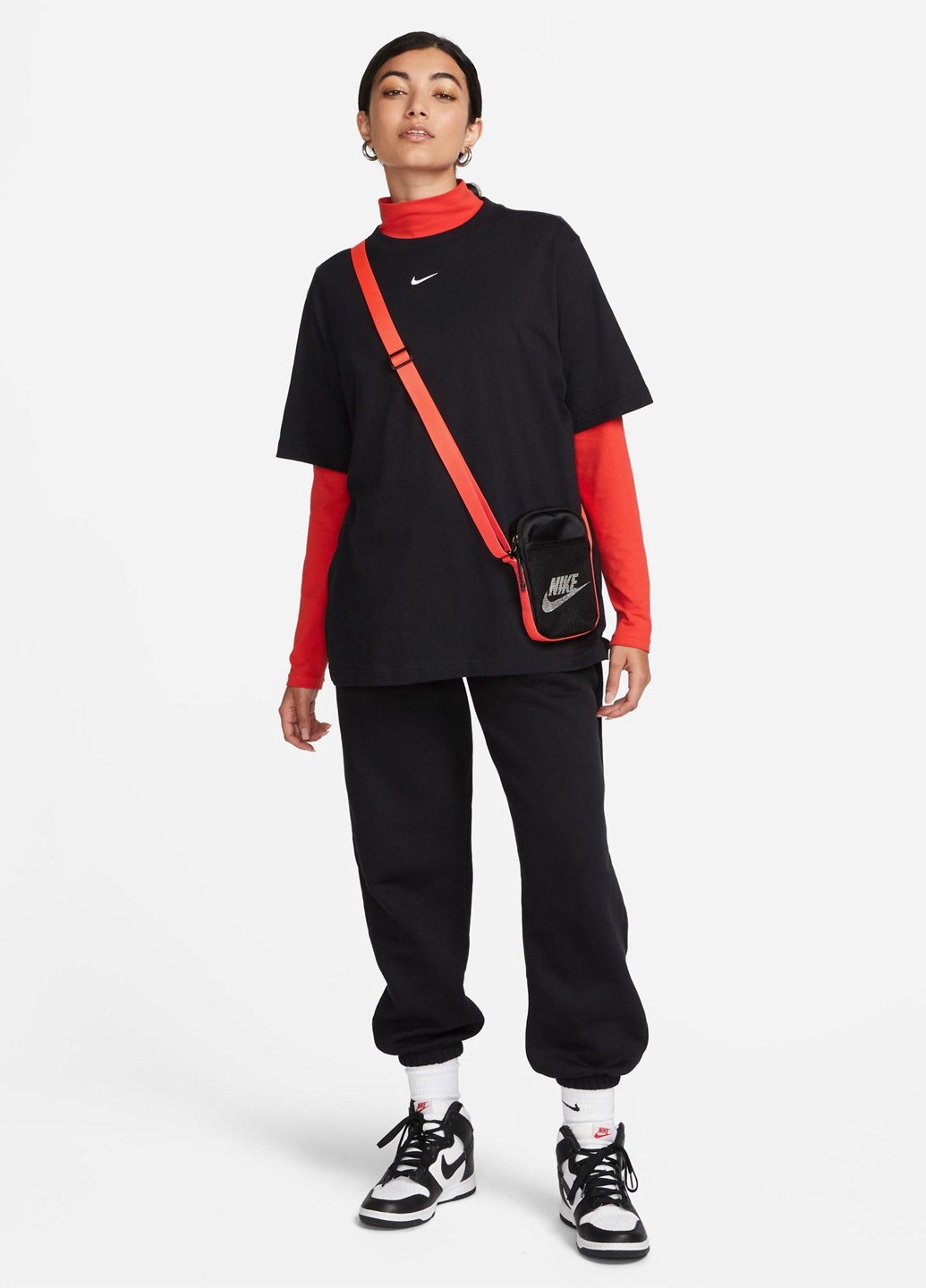 Футболка Nike SPORTSWEAR ESSENTİAL - (348430568)