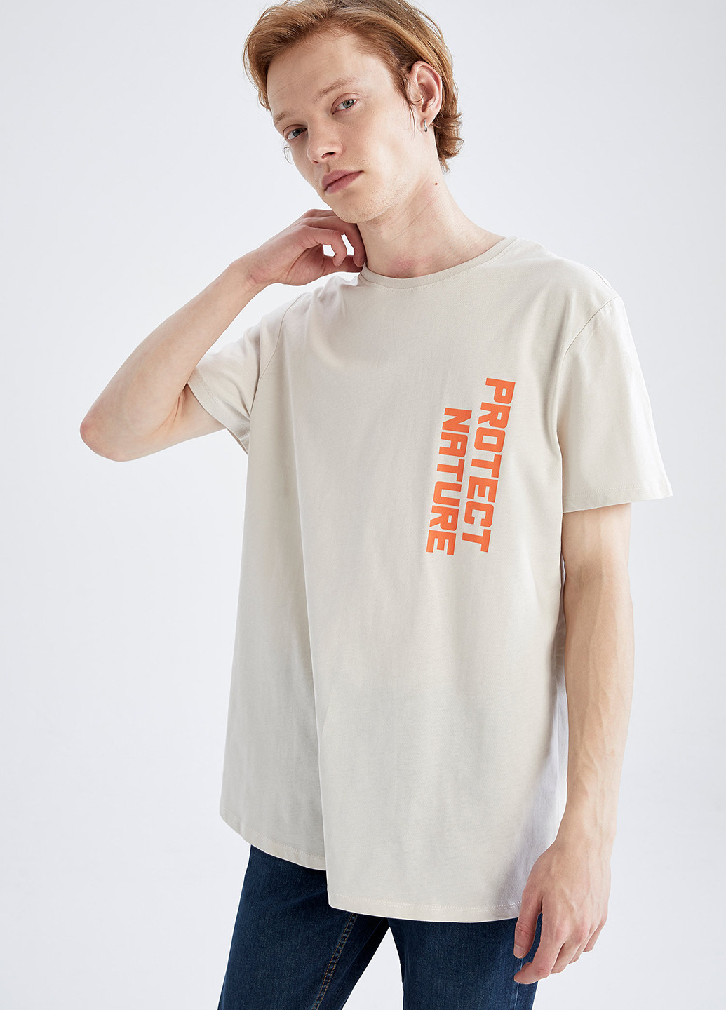 Светло-серая футболка DeFacto