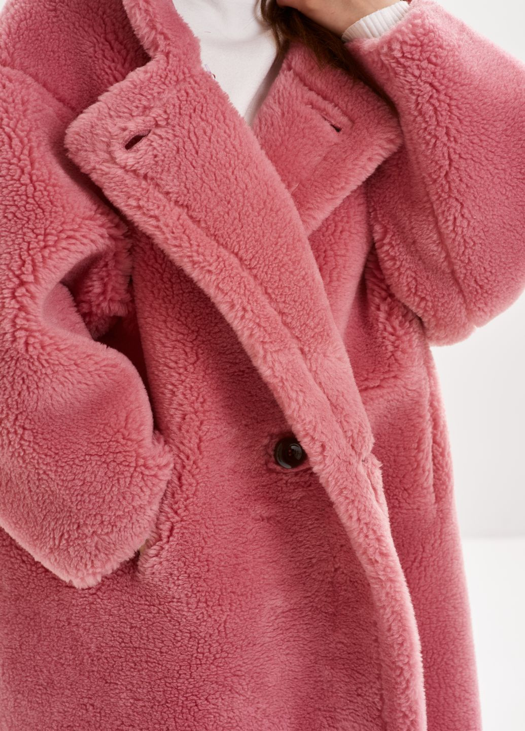 Розовая зимняя зимова екошуба тедді. 100% натуральна шерсть овчини, яка нашивається на тканину. Actors