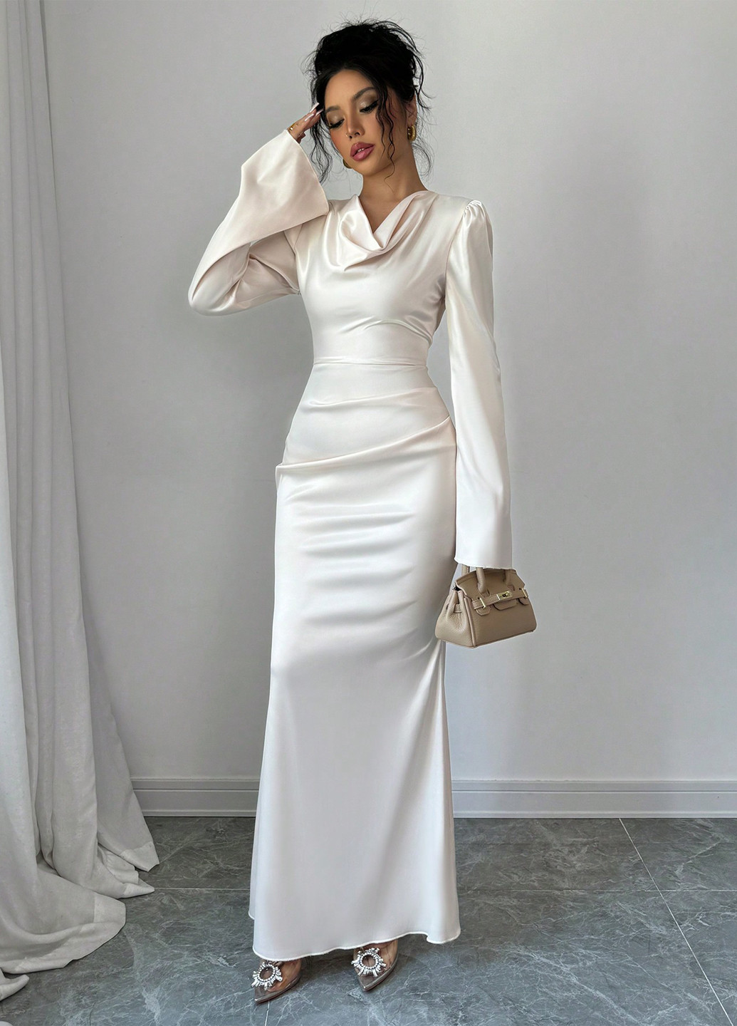 Кремовое вечернее платье годе SHEIN однотонное