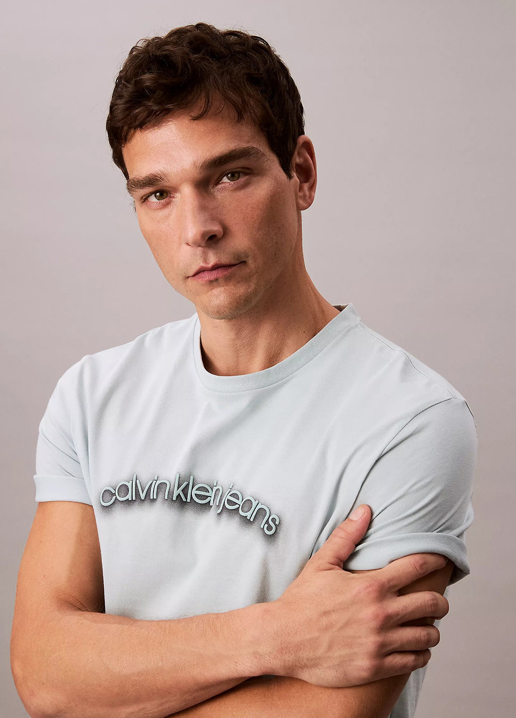 Голубая футболка Calvin Klein