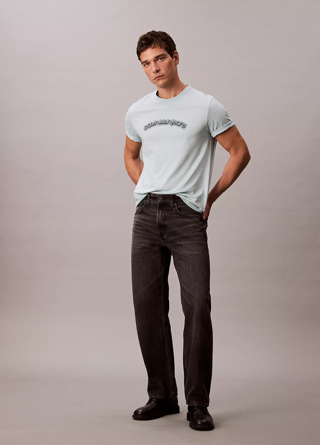 Голубая футболка Calvin Klein