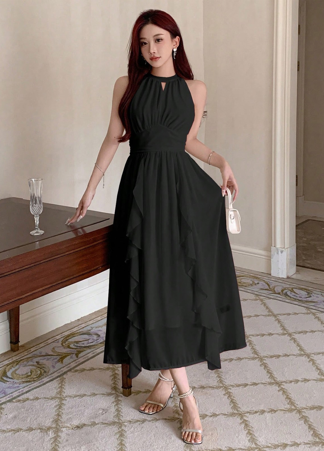 Черное кэжуал платье клеш SHEIN однотонное