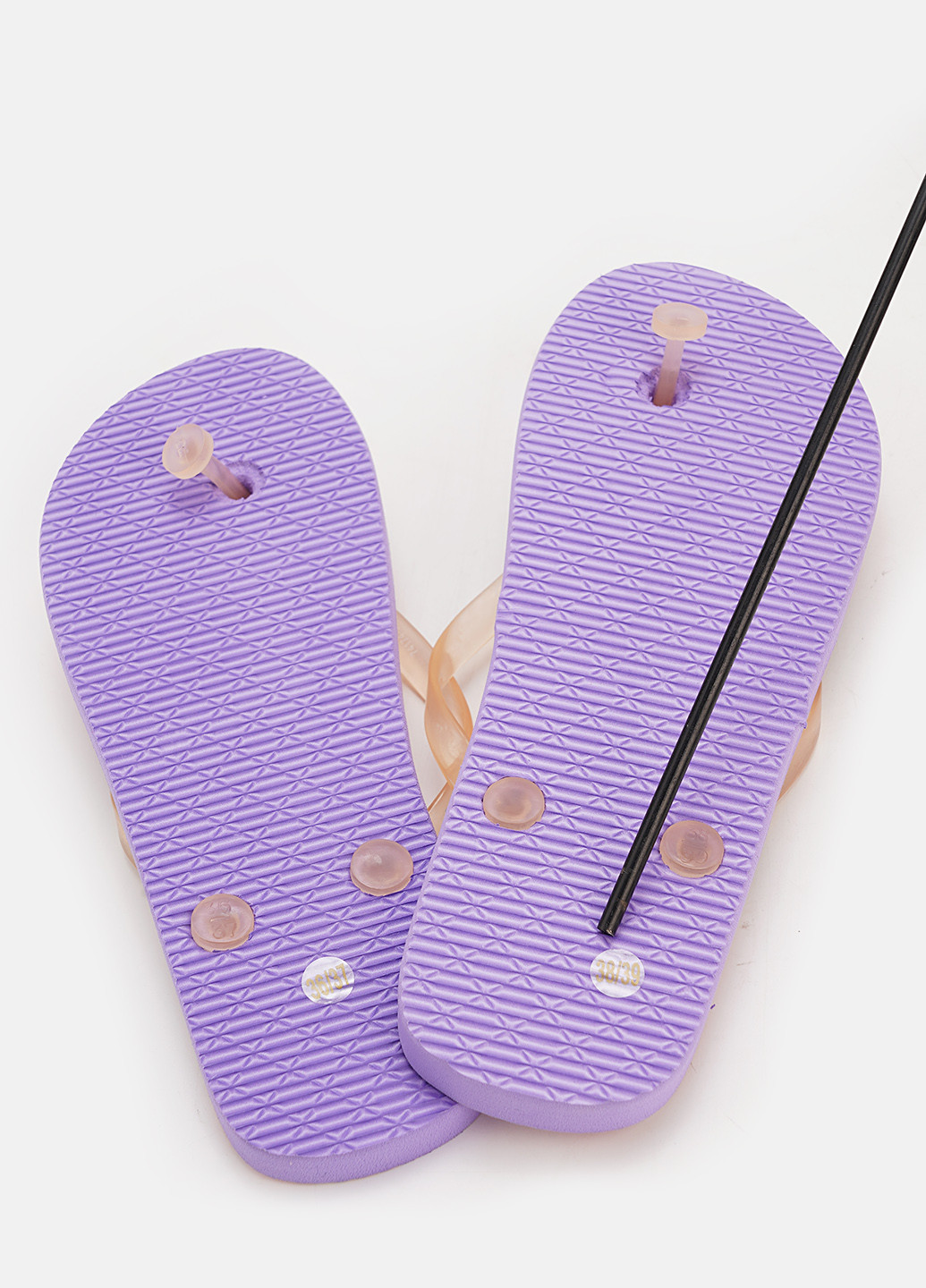 Цветные пляжные вьетнамки C&A