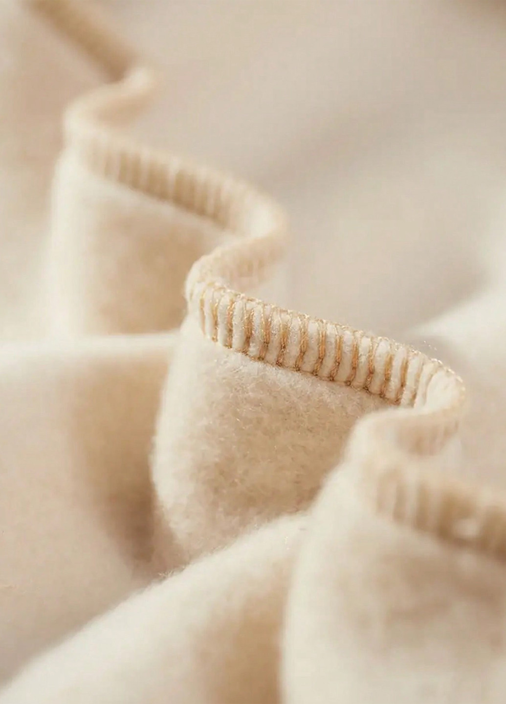 Бежевий світшот SHEIN малюнок без декору (325827574)