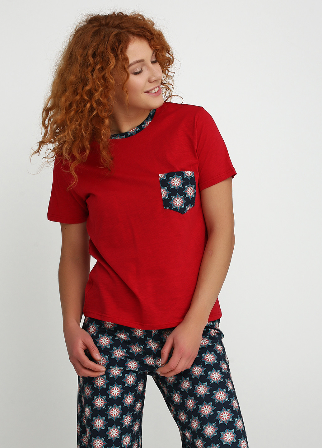 Красная всесезон пижама (футболка, брюки) Jhiva
