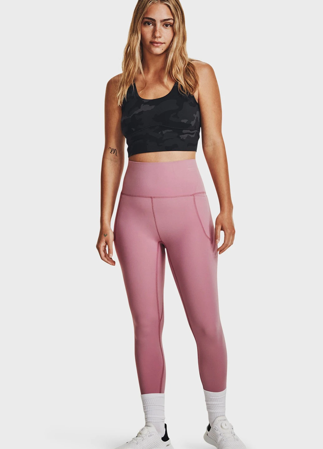 Топ Under Armour (263207488)