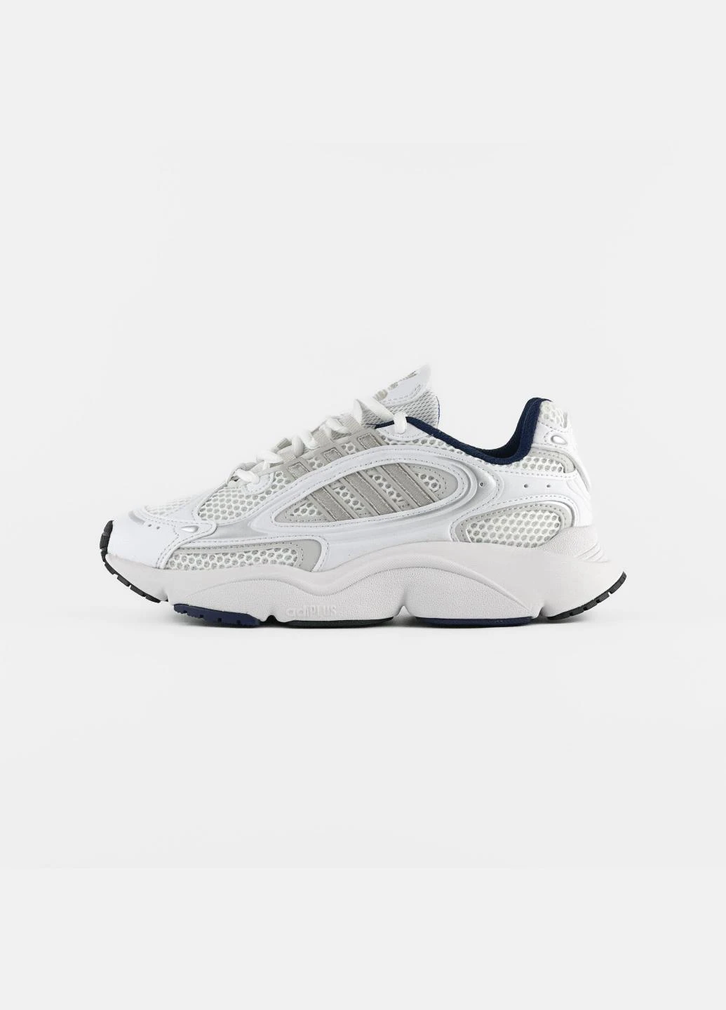 Кросівки IF3447 adidas Ozmillen білі демісезони (317224340)