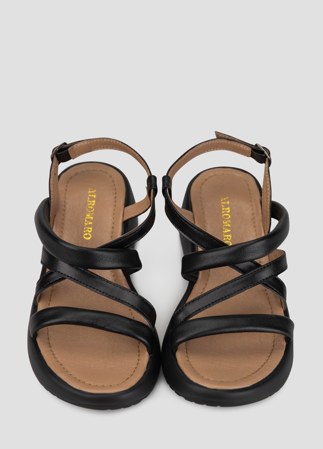 Черные босоножки Alromaro с ремешком