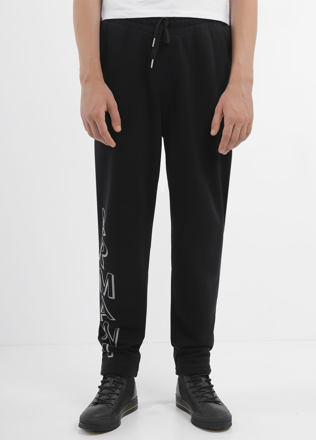 Черные спортивные демисезонные зауженные брюки Armani Exchange