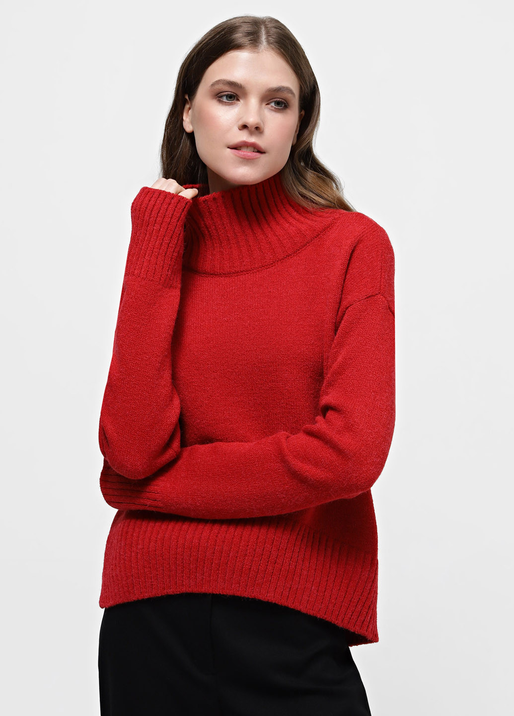 Красный демисезонный свитер Sewel