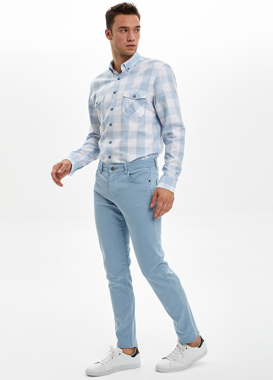 Светло-синие летние прямые джинсы DeFacto
