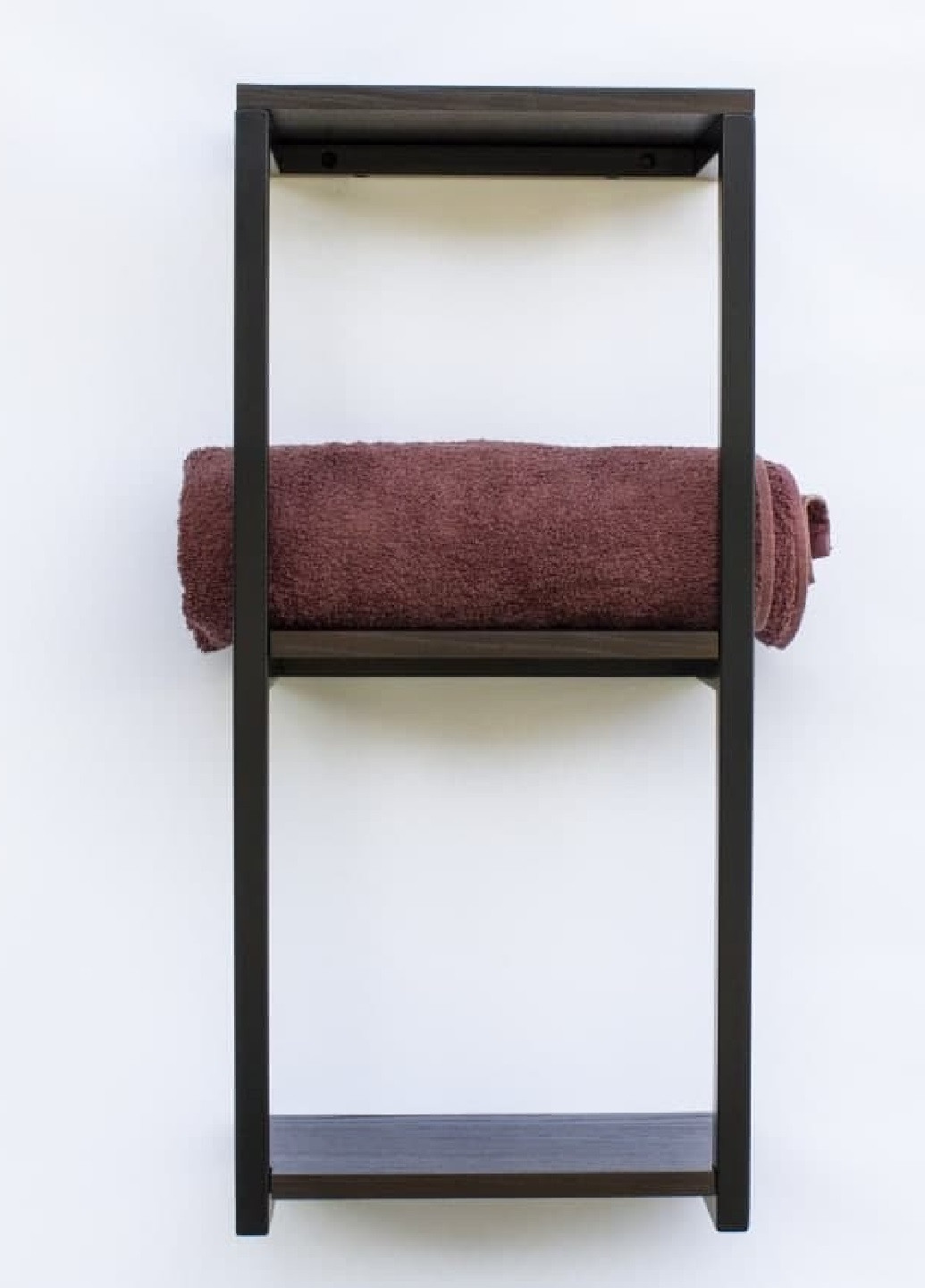 Настінна полиця для ванної кімнати тримач для рушників з металу і дерева 66,5х17х30 см (65122-Нов) Francesco Marconi (251229556)