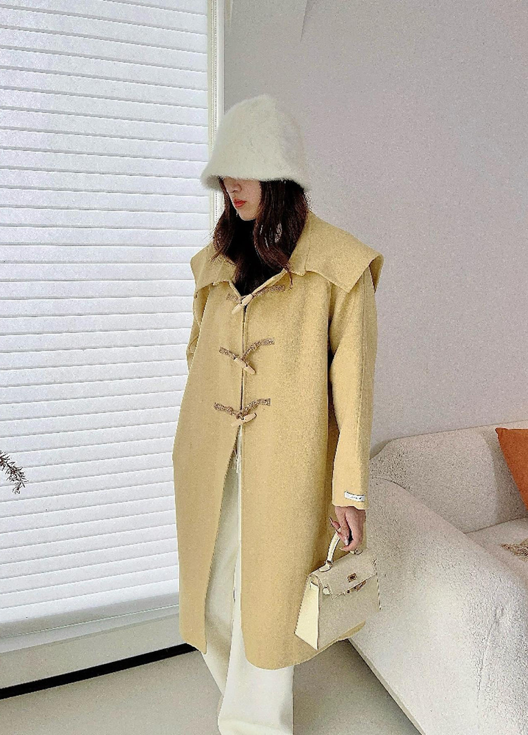 Жовтий демісезонне Пальто SHEIN